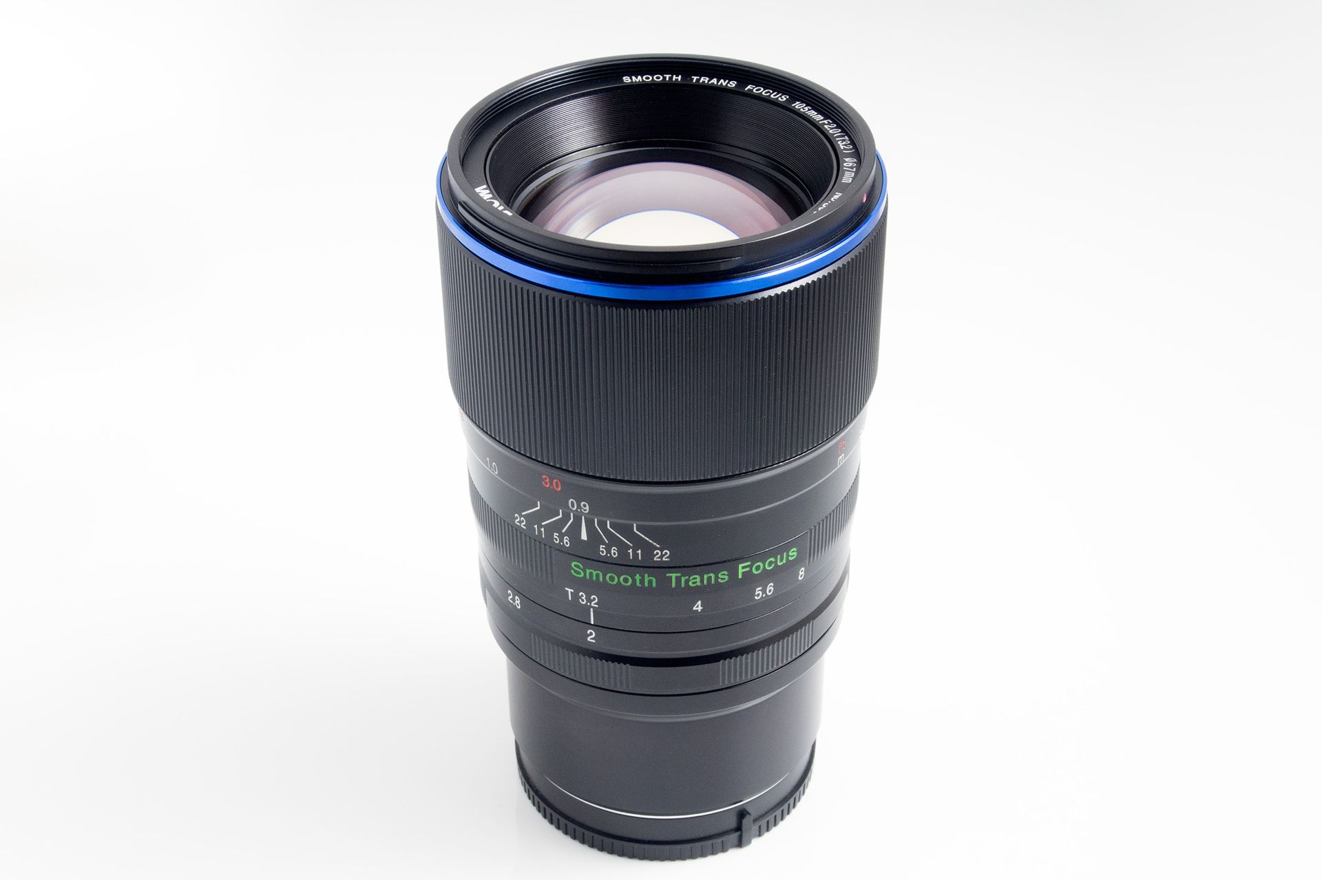 Laowa STF 105mm f/2